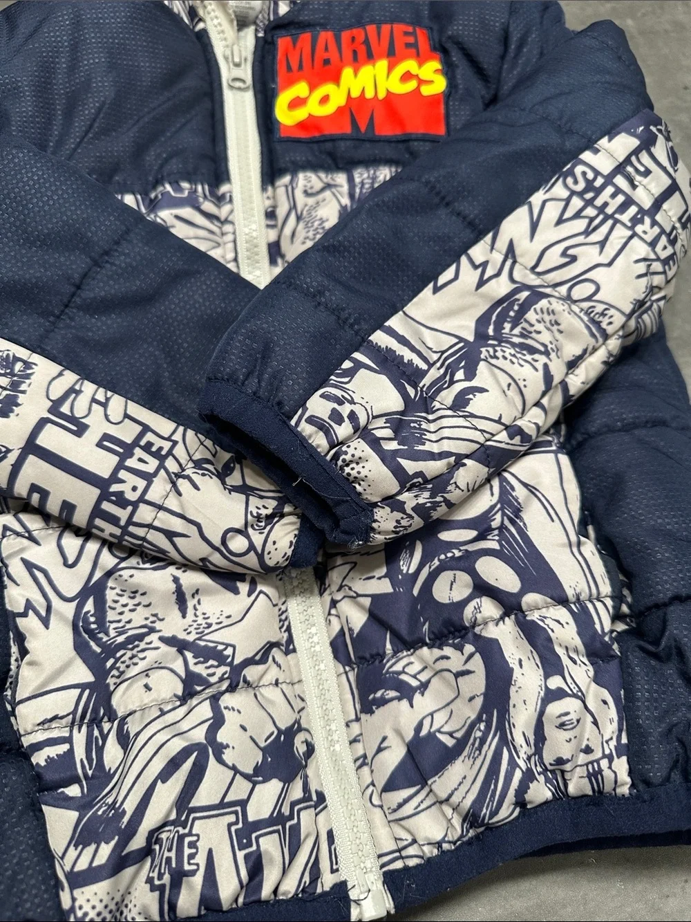 Boys size 6 puffer jacket